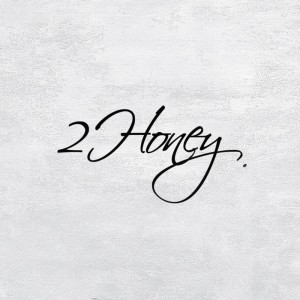 Listen to 2Honey (feat. LOU$) song with lyrics from AZ!MARU.