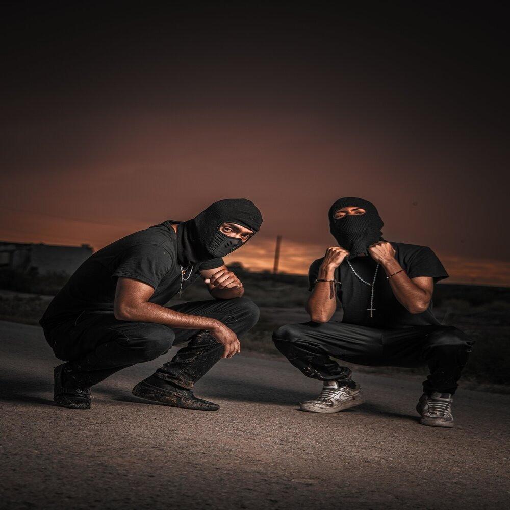 Los Jefes (feat. N15 Records) (Explicit)