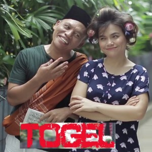Listen to Togel song with lyrics from Elvi Zubay