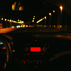 Listen to 24 Horas song with lyrics from Carlos Herrera Music