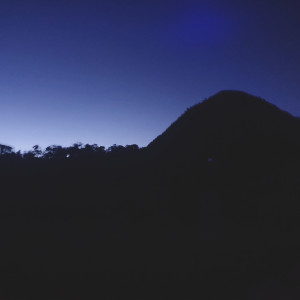 Listen to Midnight Blue song with lyrics from colours in the dark