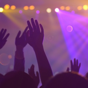 Dengarkan lagu Dj Aki Aki Chori Sonia (Slowed) nyanyian Yoga Ardiansyah RMX dengan lirik