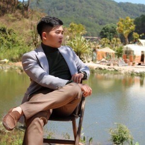Album Hy Vọng Mong Manh from Eric Huỳnh