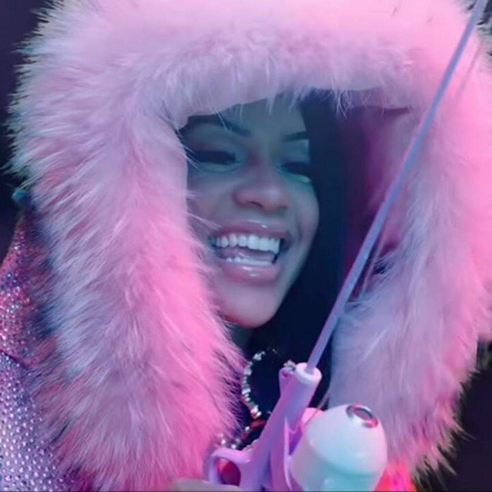 TAP IN CYPHER (Jersey Club) (Explicit)
