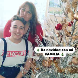 Listen to De Navidad Con MI Familia song with lyrics from David Gutierrez
