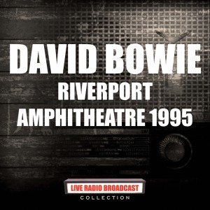收聽David Bowie的Reptile [Feat. Nine Inch Nails] (Live)歌詞歌曲