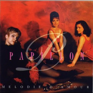 ดาวน์โหลดและฟังเพลง Happy Birthday Song พร้อมเนื้อเพลงจาก Papillon