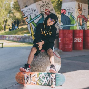 ดาวน์โหลดและฟังเพลง Hablen พร้อมเนื้อเพลงจาก Criss J.