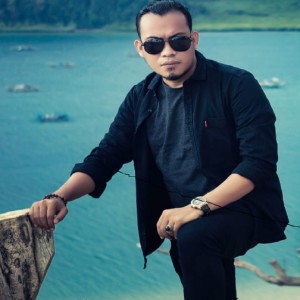 Album Cinta Membawa Derita from Andra Respati