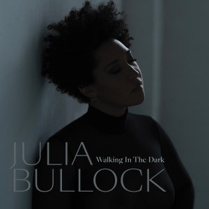 收聽Julia Bullock的Brown Baby歌詞歌曲