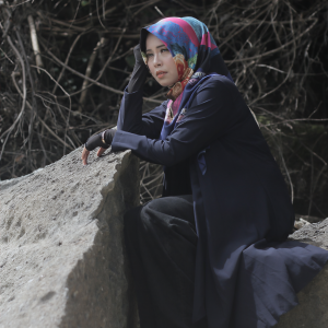 Listen to Kau Bukan Dirimu song with lyrics from Vanny Vabiola