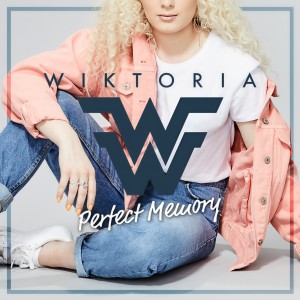 收聽Wiktoria的Perfect Memory歌詞歌曲