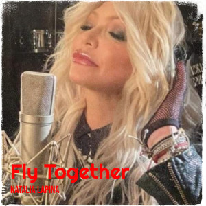 Natalia Lapina的专辑Fly Together