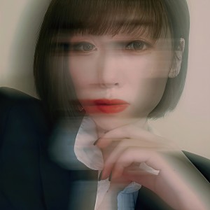 Listen to 迟来的情话 song with lyrics from 晨冰