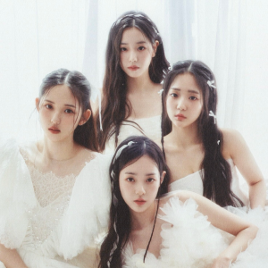 Album tripleS COVER from Reve