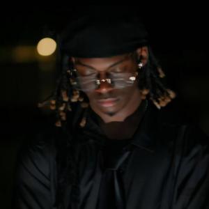 收聽Prospectfully的negative privacy. (Explicit)歌詞歌曲