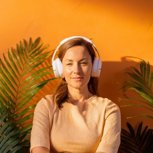 อัลบัม Acordes Lofi Relajantes: Capas Musicales Sutiles ศิลปิน Sonidos de agua y río