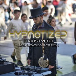 Dengarkan lagu HYPNOTIZED nyanyian Corostylor dengan lirik