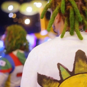 default playlist img