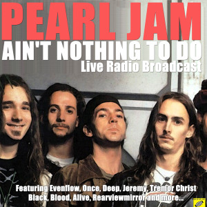 Dengarkan lagu Dissident / Across the Universe (Live) nyanyian Pearl Jam dengan lirik