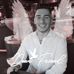 Dengarkan lagu Dear Friend (Explicit) nyanyian Coach dengan lirik