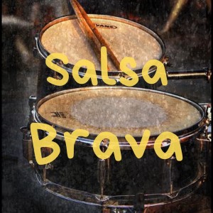 Listen to Esta Noche Sale el Lobo song with lyrics from Marvin Santiago