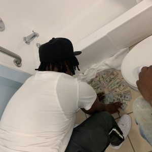 Listen to Cleveland (Detroit Remix) [Freestyle] (Explicit) (Detroit Remix|Freestyle|Explicit) song with lyrics from Bossman