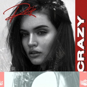 收聽Ratifo的Crazy歌詞歌曲