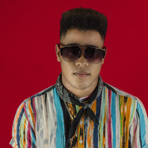 Dengarkan Tiempo (Explicit) lagu dari Viken dengan lirik