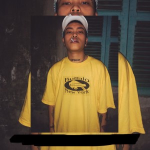 Dengarkan Ambition lagu dari Lake dengan lirik