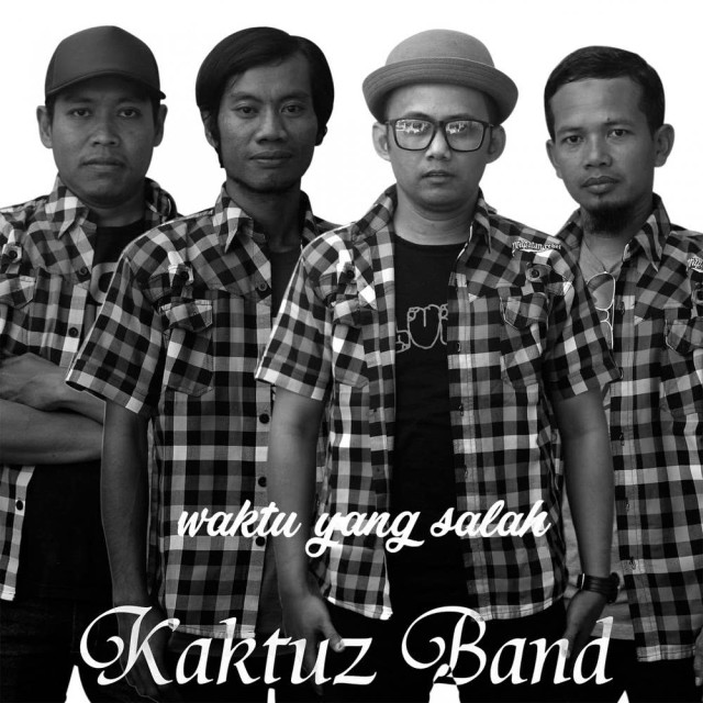 Download Lagu Waktu Yang Salah oleh Kaktuz Band Download ...