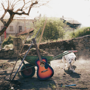 Listen to Parà Parà (Explicit) song with lyrics from R1sta