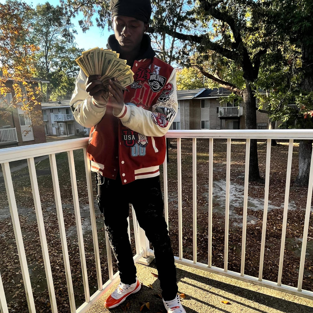Time flys (Explicit)