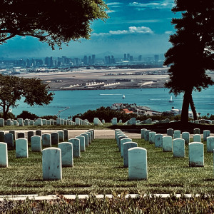 Dengarkan Let You Down lagu dari July Reborn dengan lirik