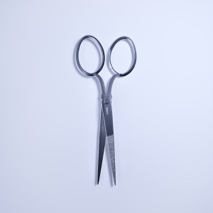 Listen to 날카롭냐하는데 (Phew=3) song with lyrics from 음성녹음