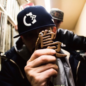 ดาวน์โหลดและฟังเพลง LIVE DENJA พร้อมเนื้อเพลงจาก 茂千代