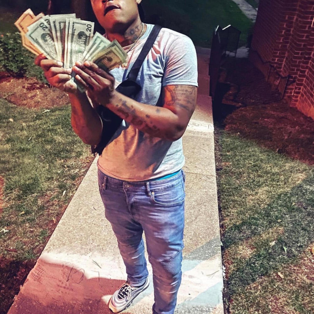 Hold Me Bacc