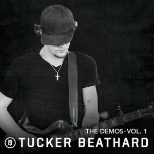 ดาวน์โหลดและฟังเพลง Free พร้อมเนื้อเพลงจาก Tucker Beathard
