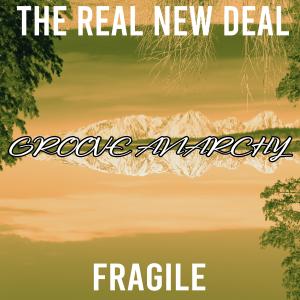 收聽The Real New Deal的Fragile (Nu Ground Foundation @ Lounge Bar) (Nu Ground Foundation Lounge Bar Remix)歌詞歌曲