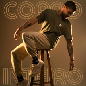 收聽Mihalis的Corpo Inteiro (Versão Acústica)歌詞歌曲