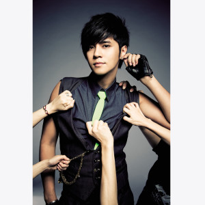ดาวน์โหลดและฟังเพลง 潮男正传 พร้อมเนื้อเพลงจาก 罗志祥
