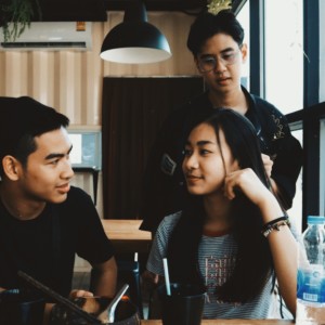 Listen to แค่เธอมีความสุข song with lyrics from Mr.Taaw