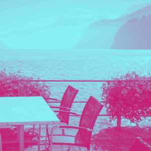 default playlist img