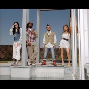 ดาวน์โหลดและฟังเพลง Do What You Want พร้อมเนื้อเพลงจาก Black Eyed Peas