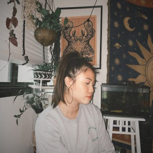 收聽Joie Tan的Lonesome Lover - Acoustic (Acoustic)歌詞歌曲