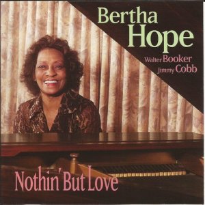收聽Bertha Hope的Mia歌詞歌曲