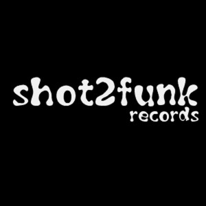 Dengarkan Psycho Stalker (Original) lagu dari Shotaway dengan lirik