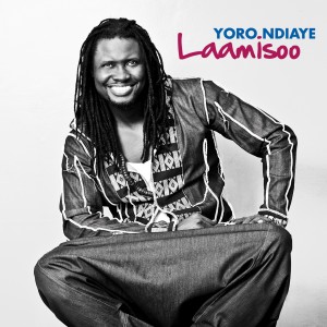 Dengarkan lagu Laamisoo nyanyian Yoro Ndiaye dengan lirik