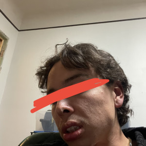 Dengarkan lagu To Be Ugly Is to Trump the Rest!!! (Explicit) nyanyian Addison dengan lirik