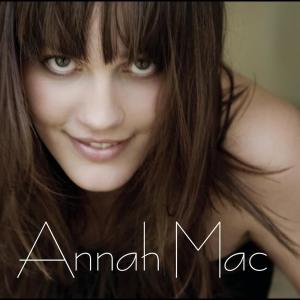 ดาวน์โหลดและฟังเพลง Focus พร้อมเนื้อเพลงจาก Annah Mac